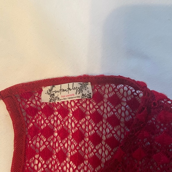 Lace Sleeve Top - Picture 4 of 4